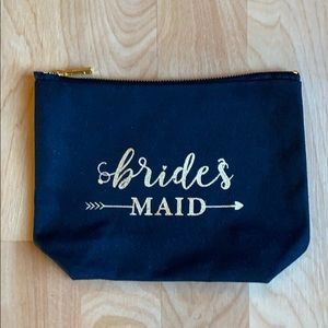Bridesmaid pouch ✨